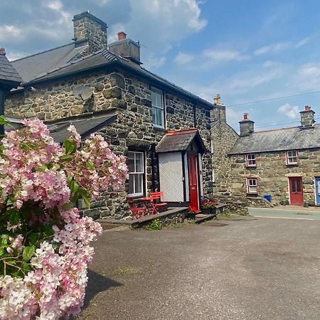 Cottage In The Heart Of Dolgellau Ngoại thất bức ảnh